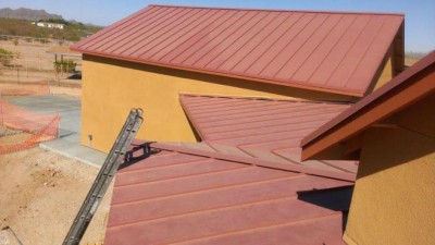 Standing Seam Metal Roof- Canyon Red